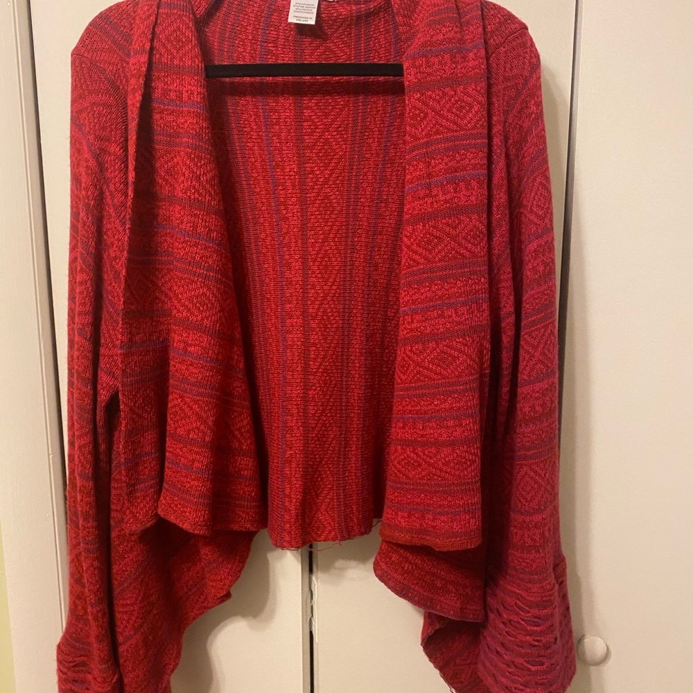 Red cropped sweater
